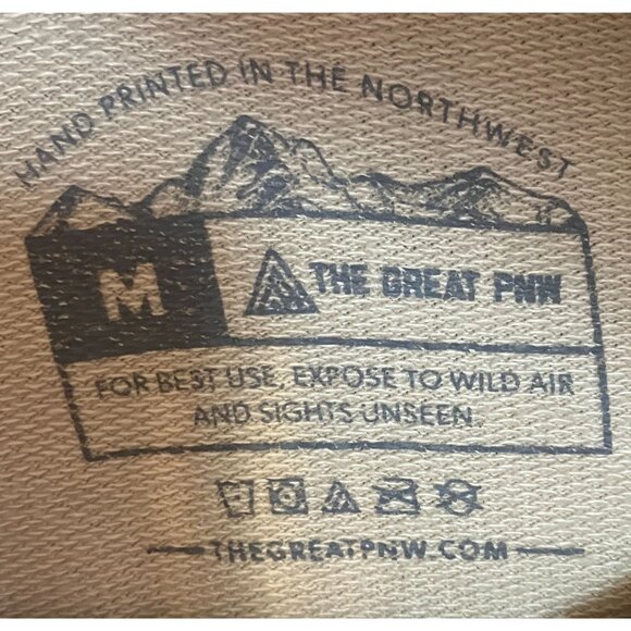 The Great PNW Mens Keep on Squatchin Sasquatch Hoodie Size Medium Beige AN EXC - Picture 4 of 9